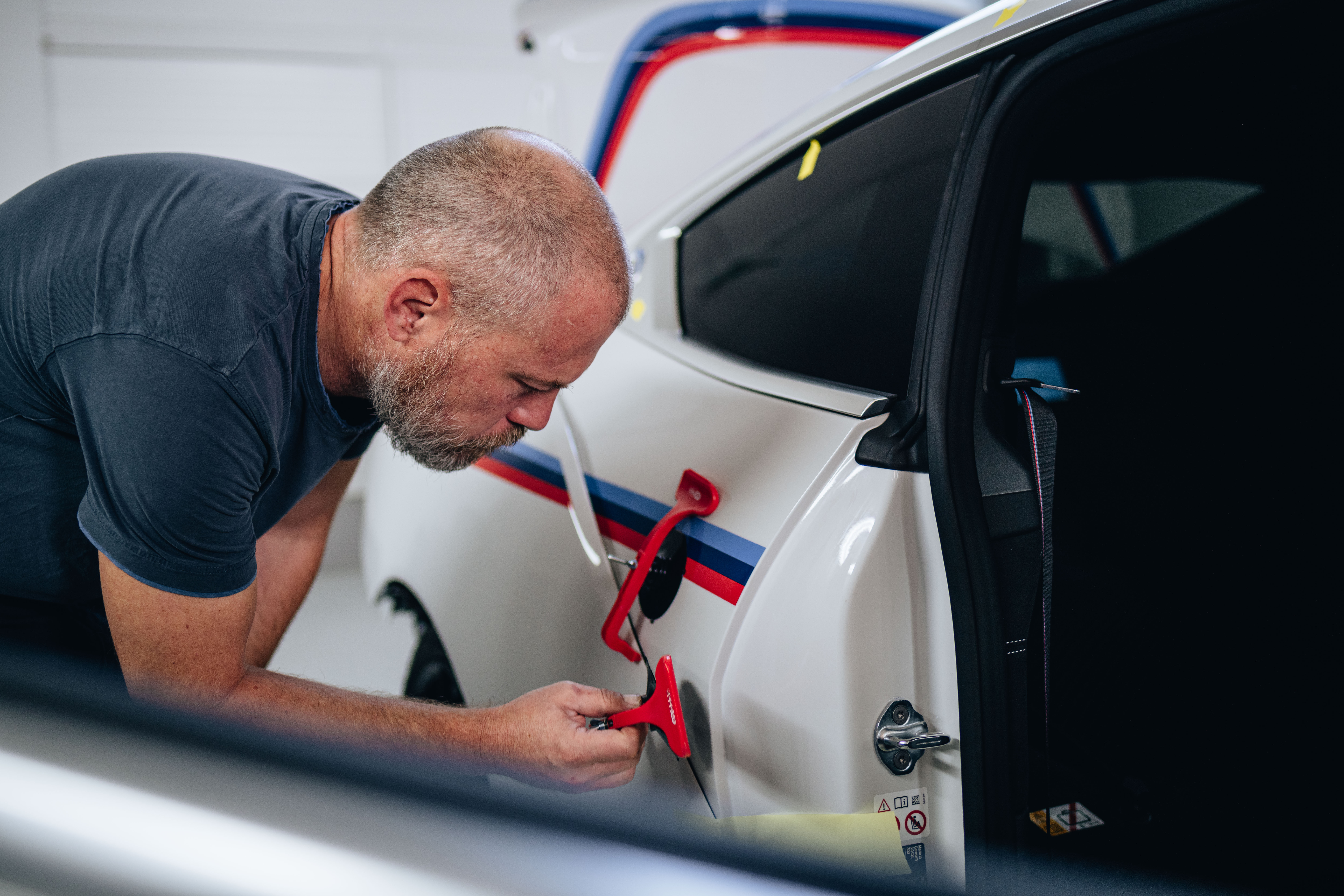 The BMW 3.0 CSL is characterised by the craftsmanship creating it.